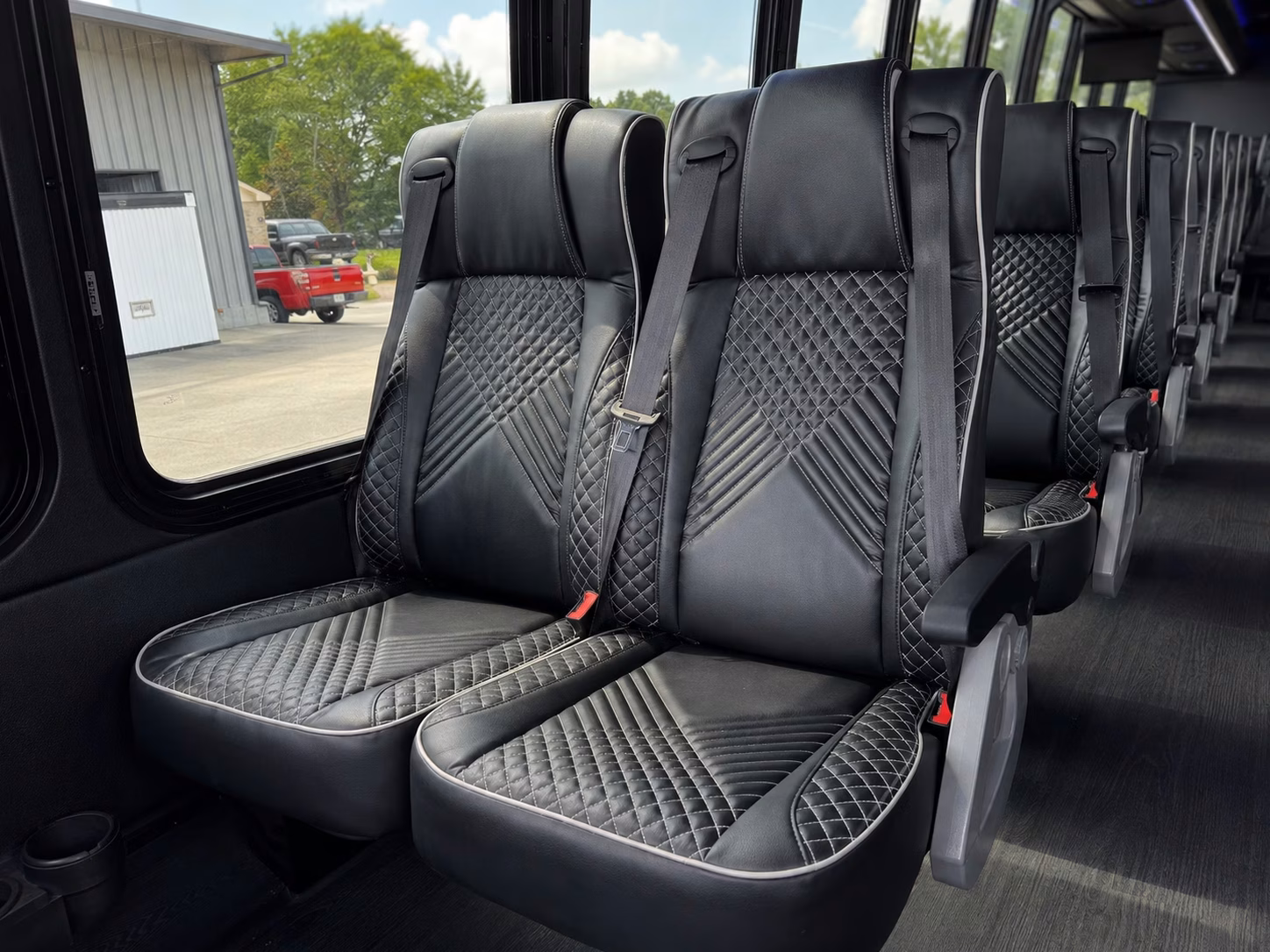 norman bus rentals to ou baseball softball and gymnastics events